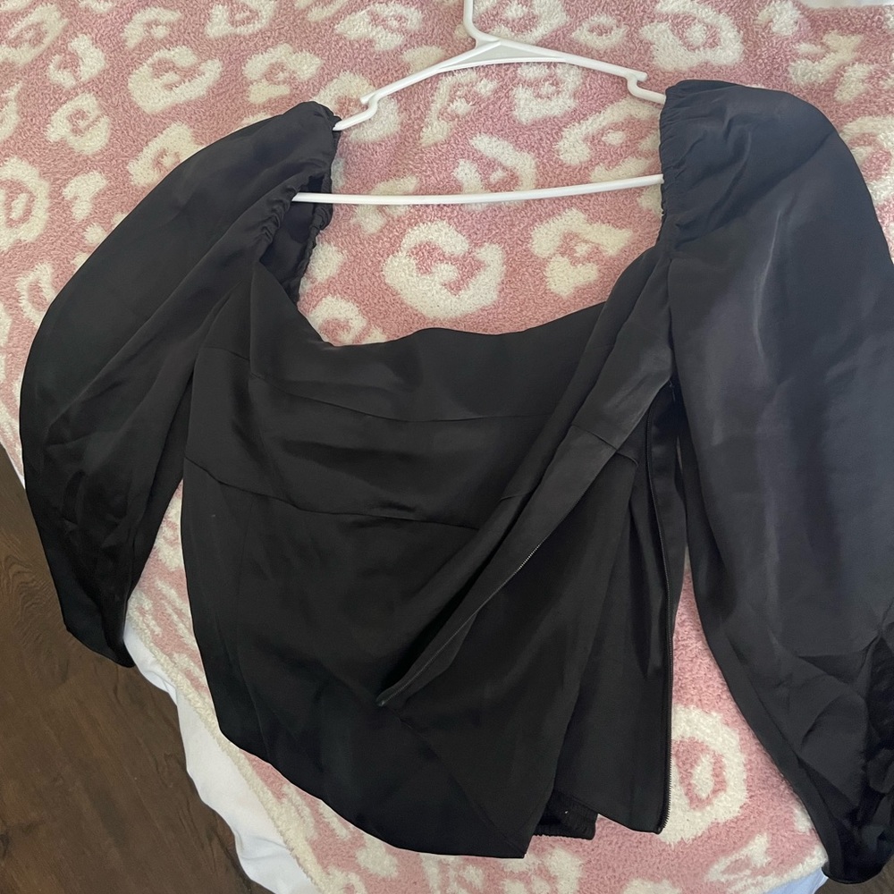 Aritzia Fate Blouse - image 3